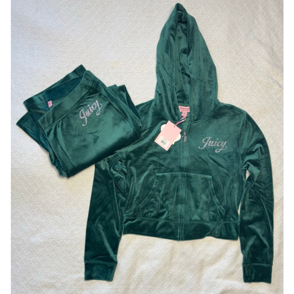 Juicy Couture Tops - NWT Juicy Couture Bling On Chest & Front Left Hip Evergreen Track Suit Sz L Y2K